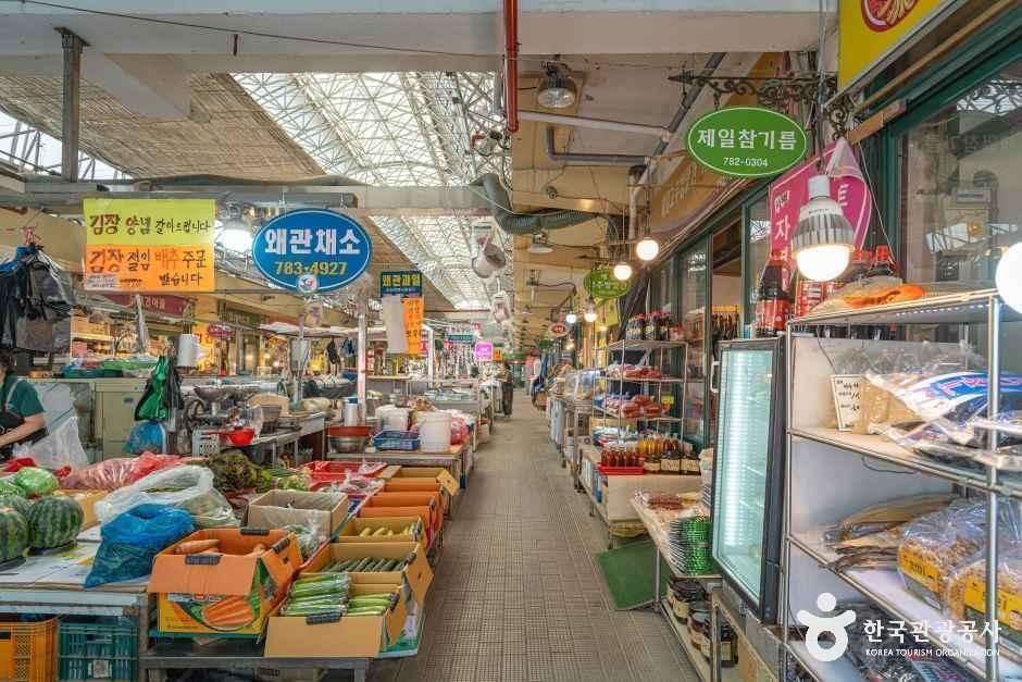 지산목련시장(지산종합시장) 시장 사진