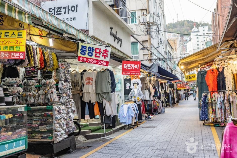 부산_국제시장 젊음의거리 (4)